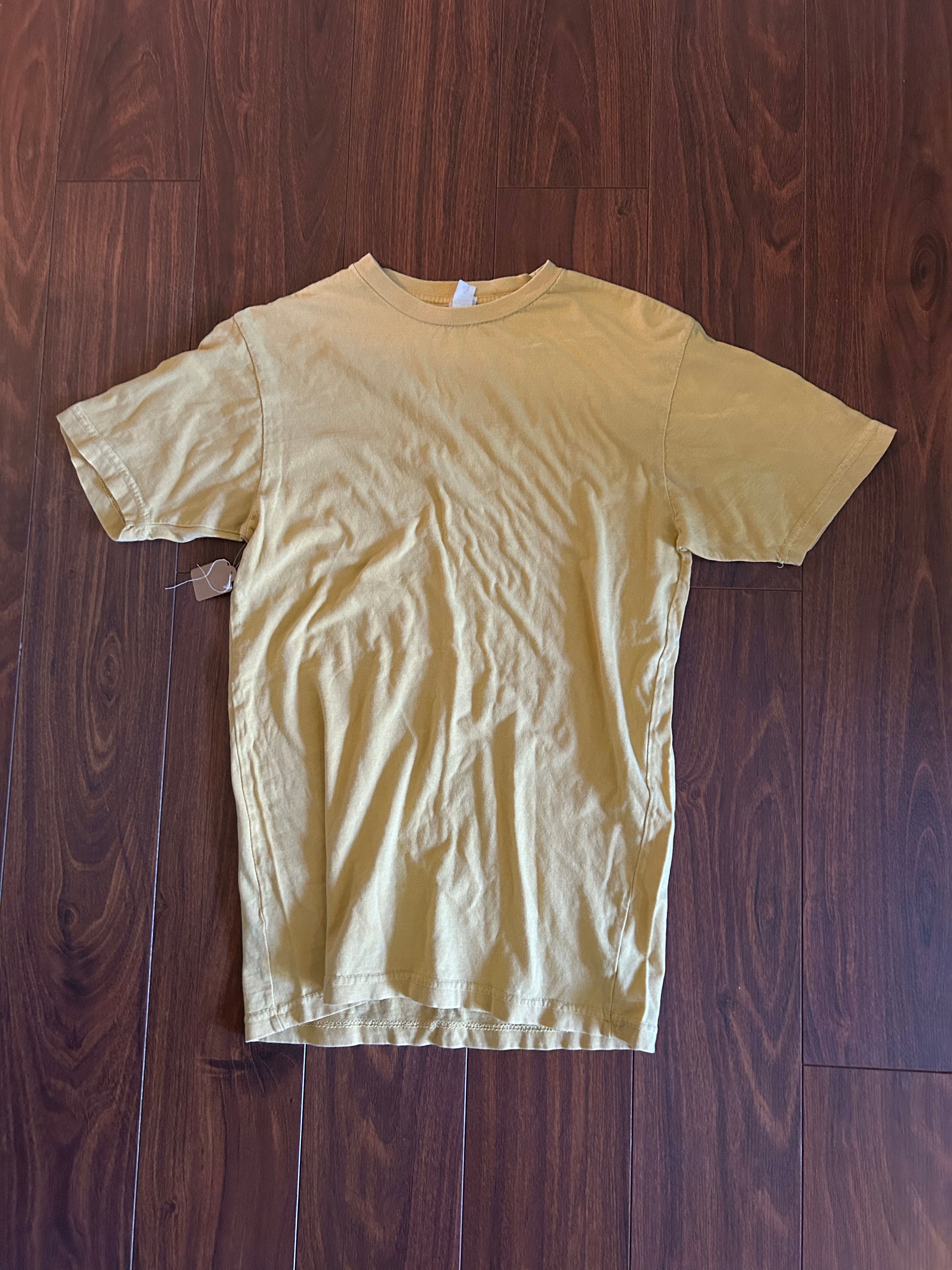 Girls yellow t-shirt size Y-x large
