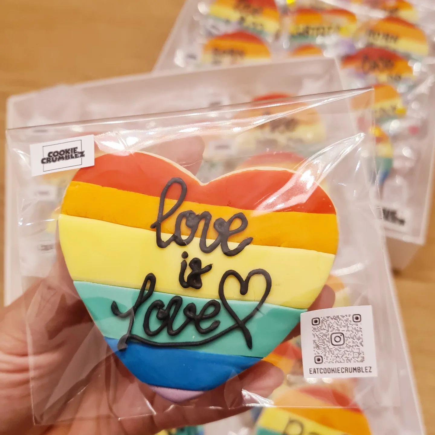 Cookie Crumblez | wedding cookies birthday cookies baby shower cookies