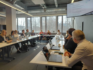 Seminārs "Stratēģijas un rīki veiksmīgam startam starptautiskajos NVO iepirkumos" kopā ar uzņēmumu SORSERA 