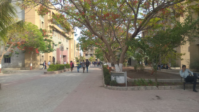 Missing College Days - Jane Kahan Gaye Woh Din.. :(