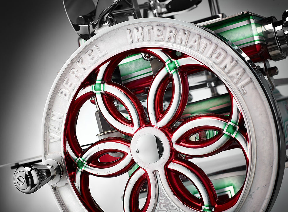 Miniaturbild: Berkel Volano B114 Italia Special Edition 2022