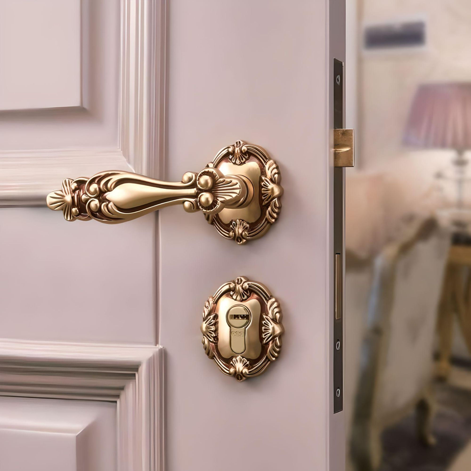 Tay nắm cửa Iris