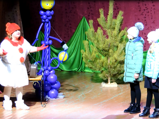 Сразу 2 новогодних благотворительных мероприятия для детей провели сегодня в Доме культуры и спорта