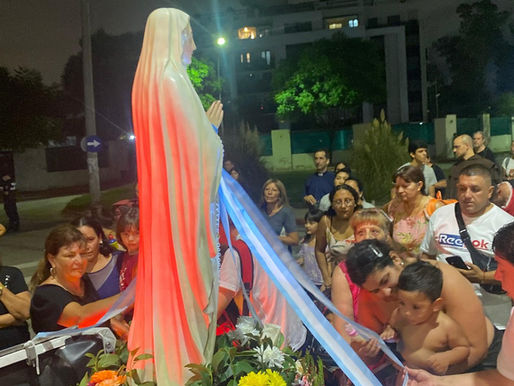 Multitudinario regreso del Vía Lucis en Alta Gracia