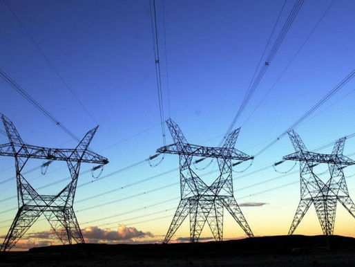 Torres y líneas de alta tensión, imagen ilustrativa sobre energía eléctrica