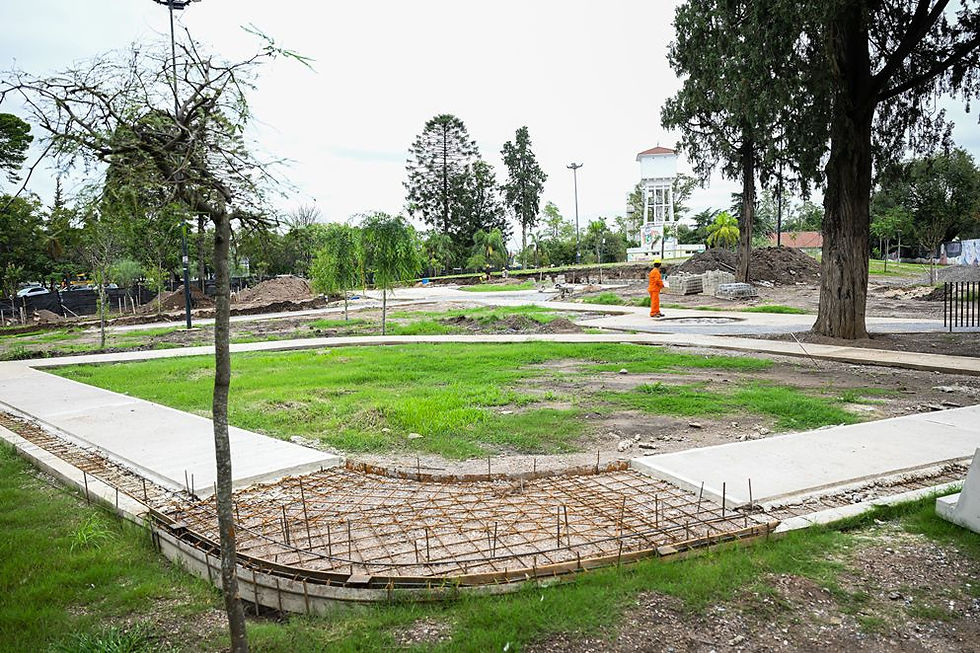 Continúan las inversiones destinadas a recuperar parques y plazas de la ciudad de Córdoba.