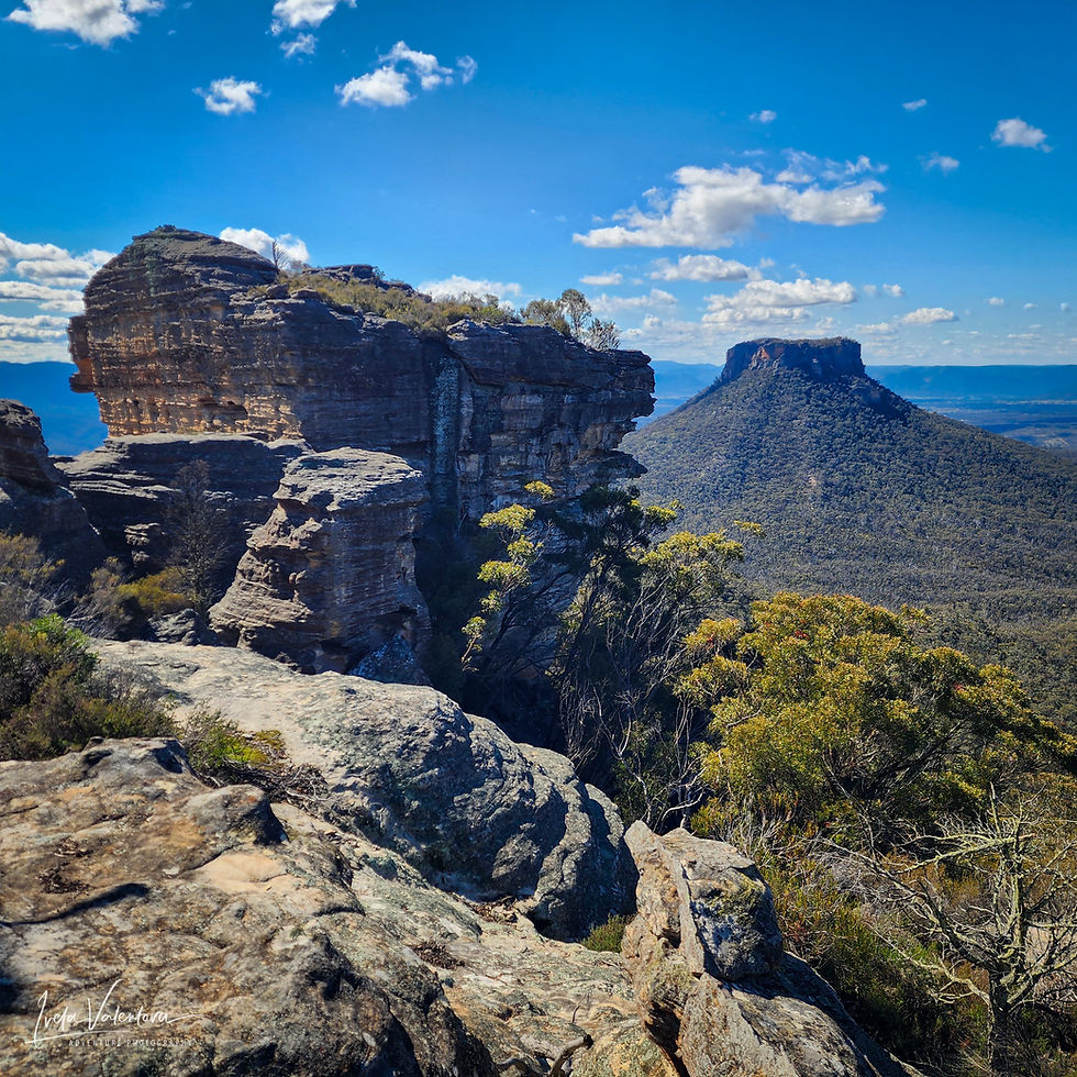 Baal Bone Point and Pantoneys Crown, Gardens of Stone NP, NSW