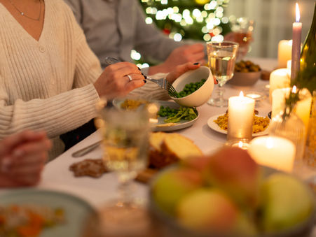 Navidad sin pesadez: el arte de celebrar en paz con tu cuerpo.