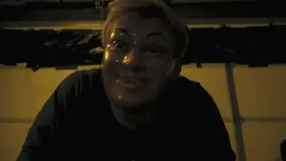 Com uma produção independente, Milk and Serial consegue ser sagaz num gênero, já desgastado, o found footage. 