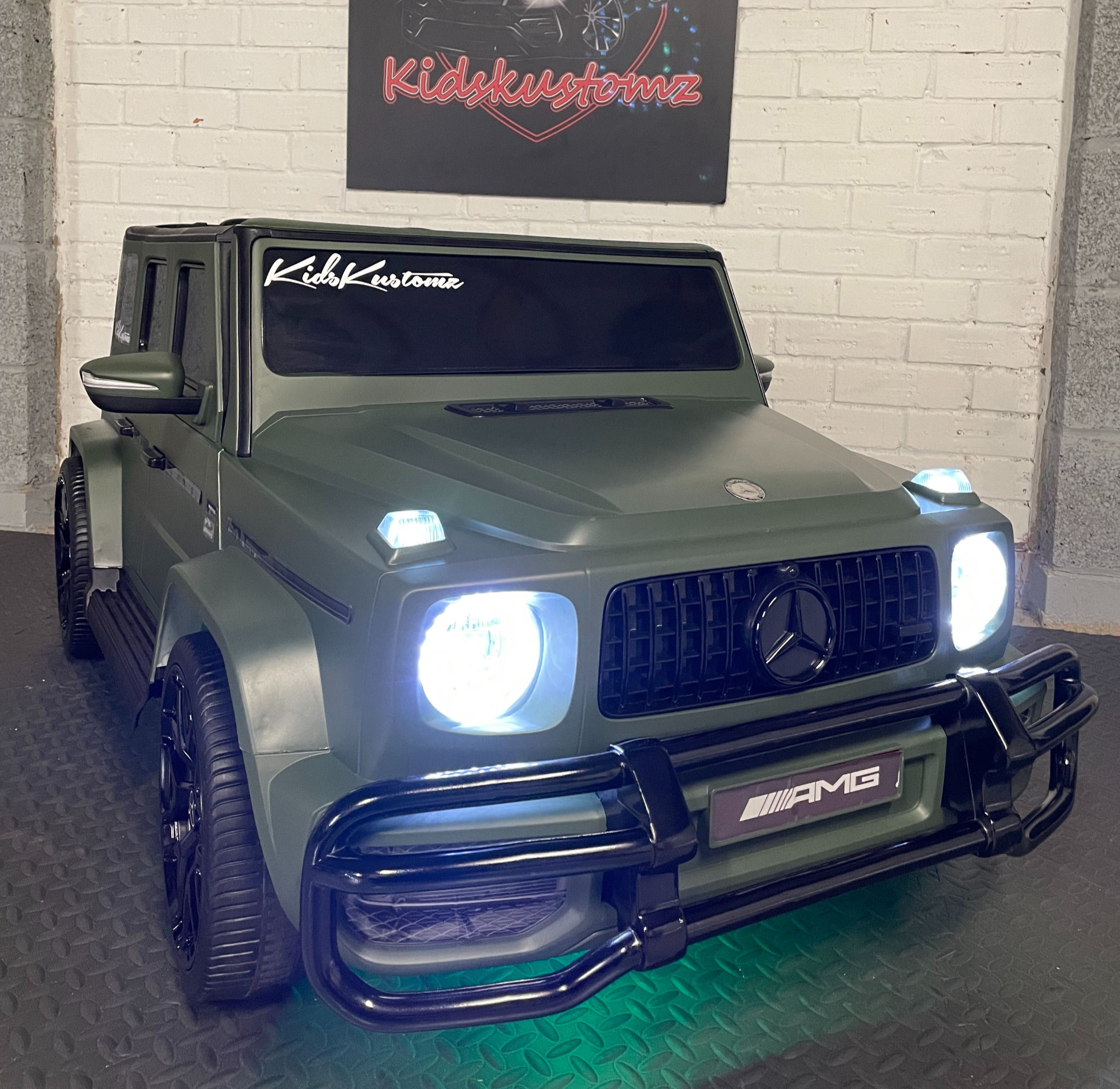 Mercedes G63 AMG 2 Seater Green- 24V Electric ride on