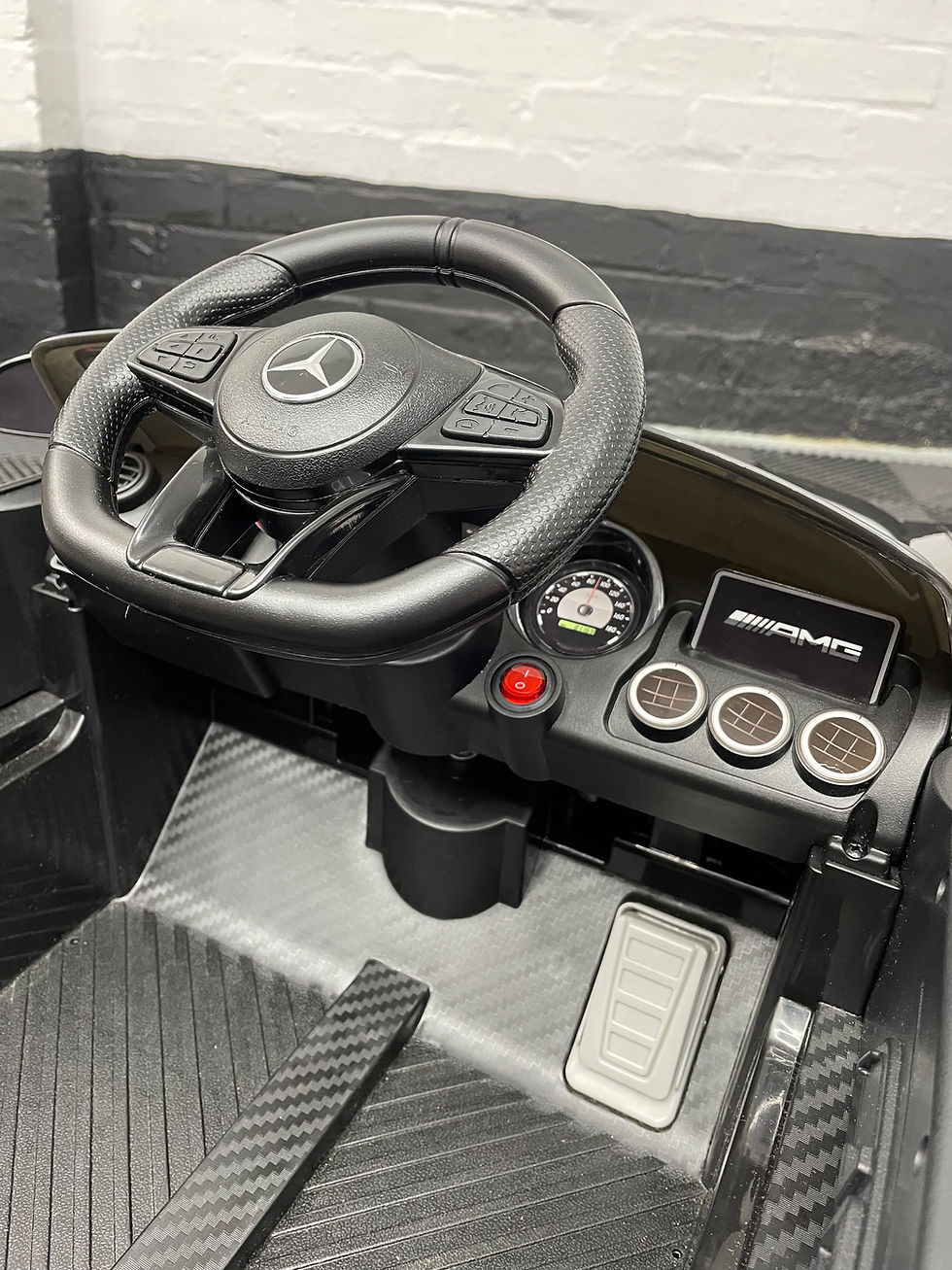 Thumbnail: Mercedes GTR AMG Black- 12V Electric Ride On