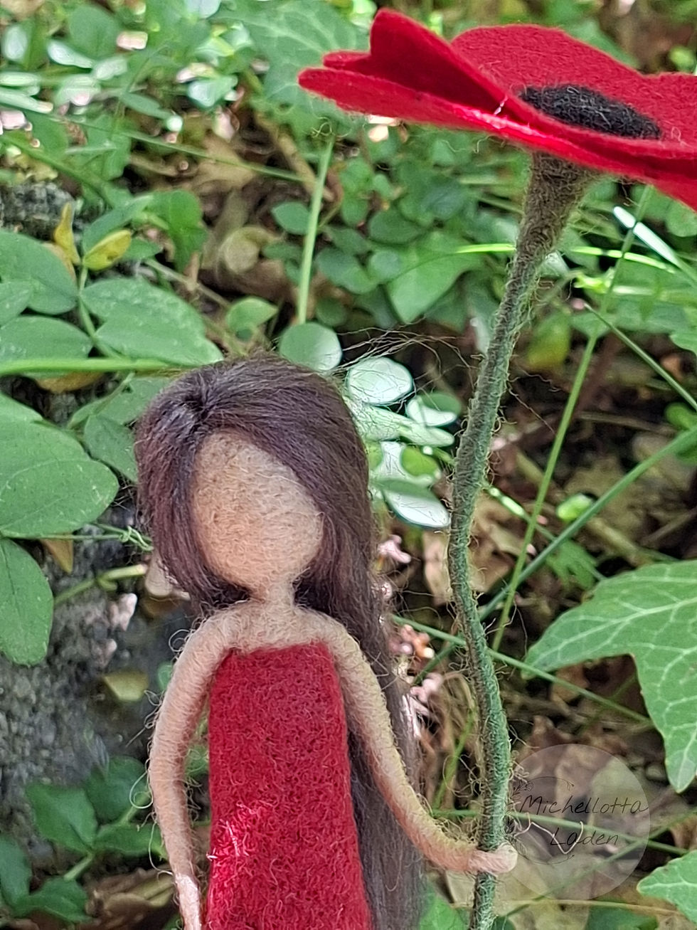 Miniaturbild: Runa- das Blumenmädchen der roten Blumen