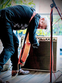 MATT THE RUMBLE & THE TREMOLOMEN