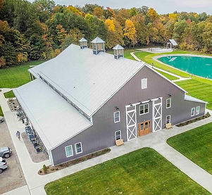 Four Seasons barn 1.jpg