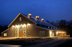 Four Seasons Barn at night2