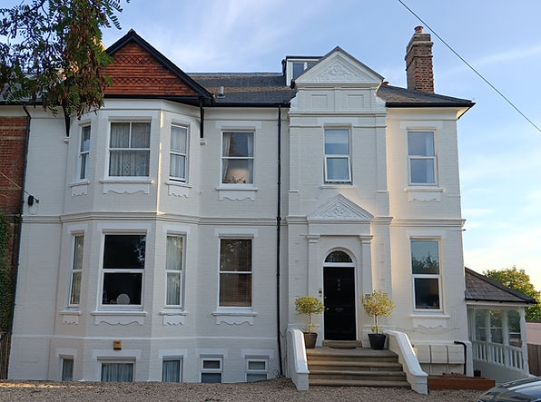 85 Henley Rd_edited.jpg