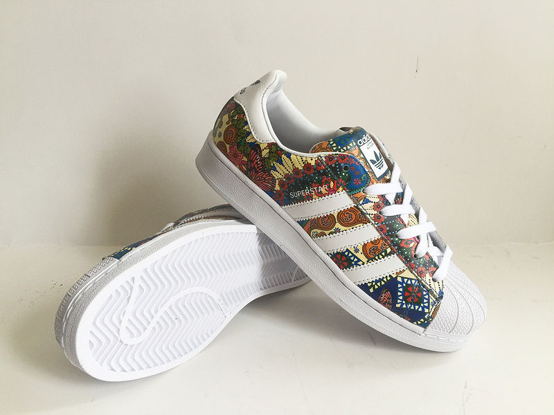 Thumbnail: Adidas Superstar (customs)