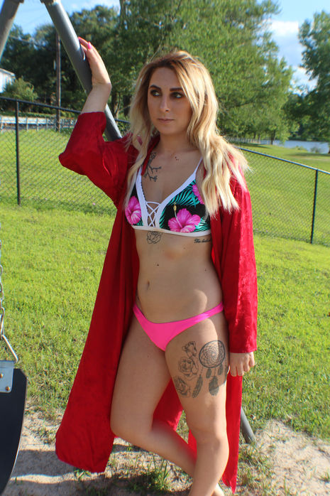 Model: Lauren-Danna
