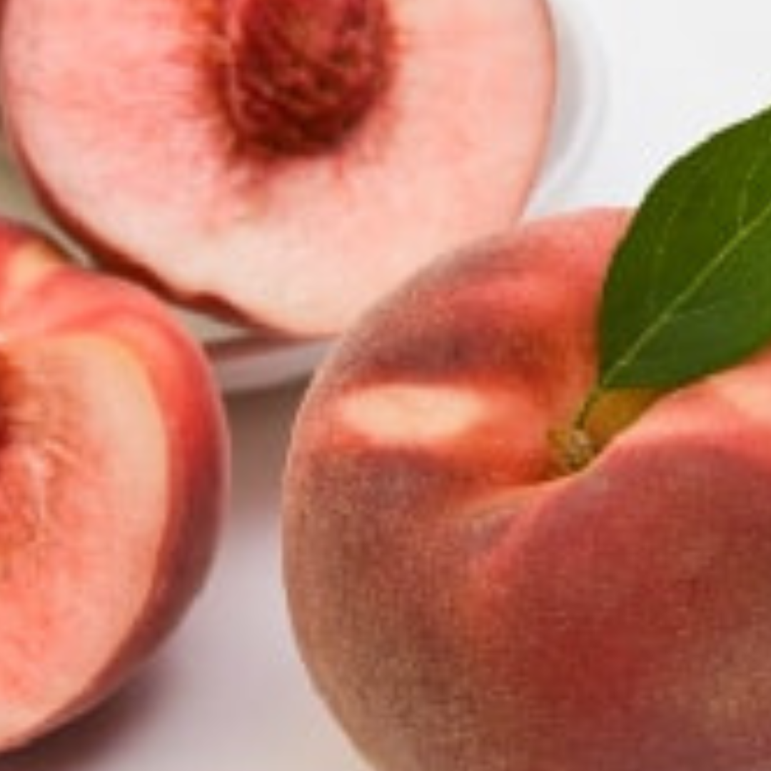 Pesche a Polpa Bianca con Venature Rosse