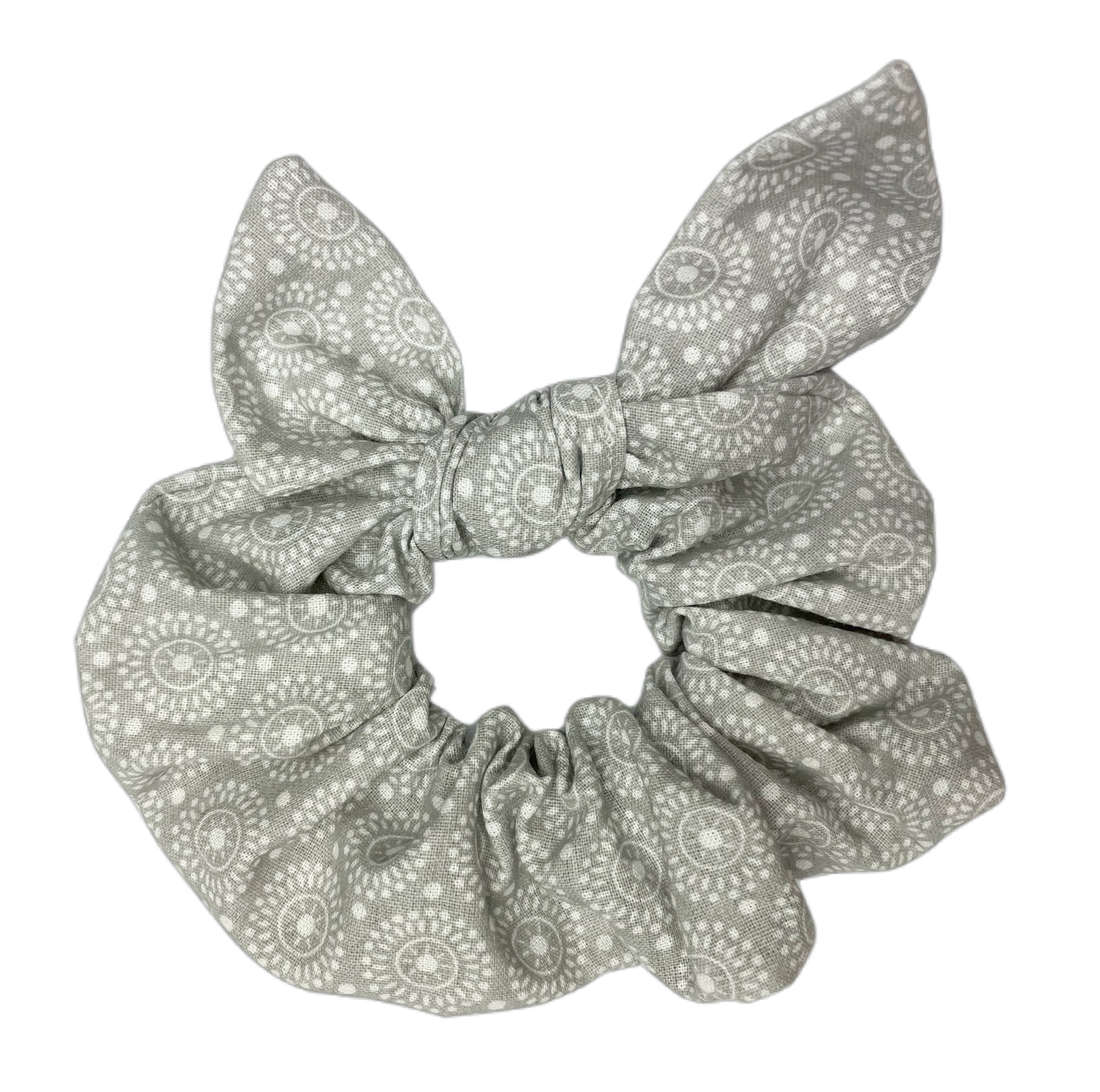 Scrunchie - Haargummi - Retro - hellgrau