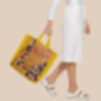 tote bag d'artiste orange porté à la main avec motif créer par VB-ARTS, art abstrait contemporain