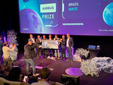 Tecnologia de Santa Catarina vence prêmio da Airbus em competição mundial na França