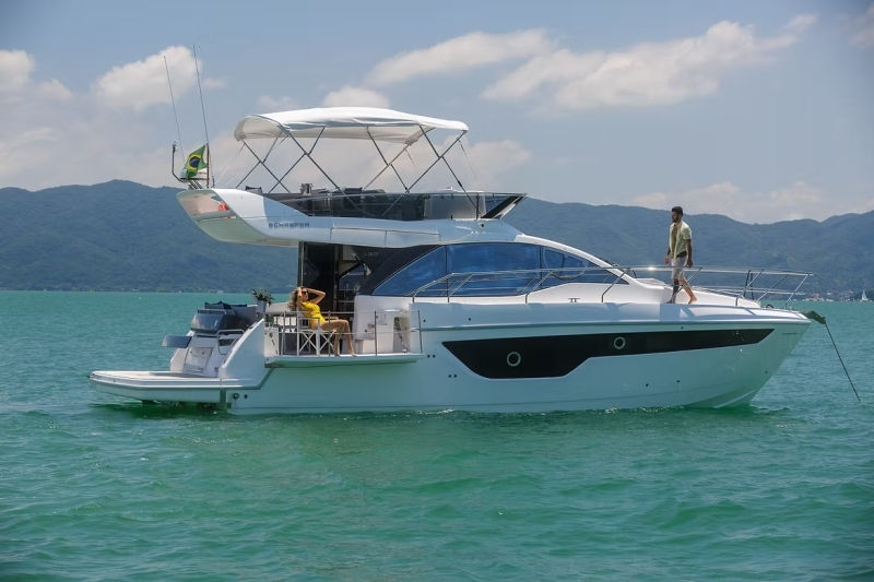 Indústria naval e produção cerâmica impulsionam exportações da região da Grande Florianópolis