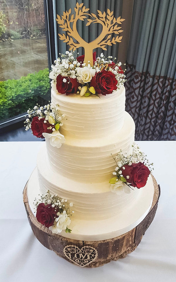 Wedding Cakes | England | Becky's Bespoke Wedding Cakes ...