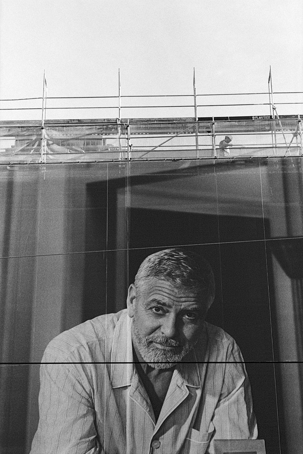 scaffolding worker
