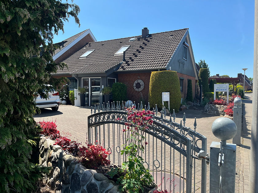 Einfahrt Pension Fürst.jpg