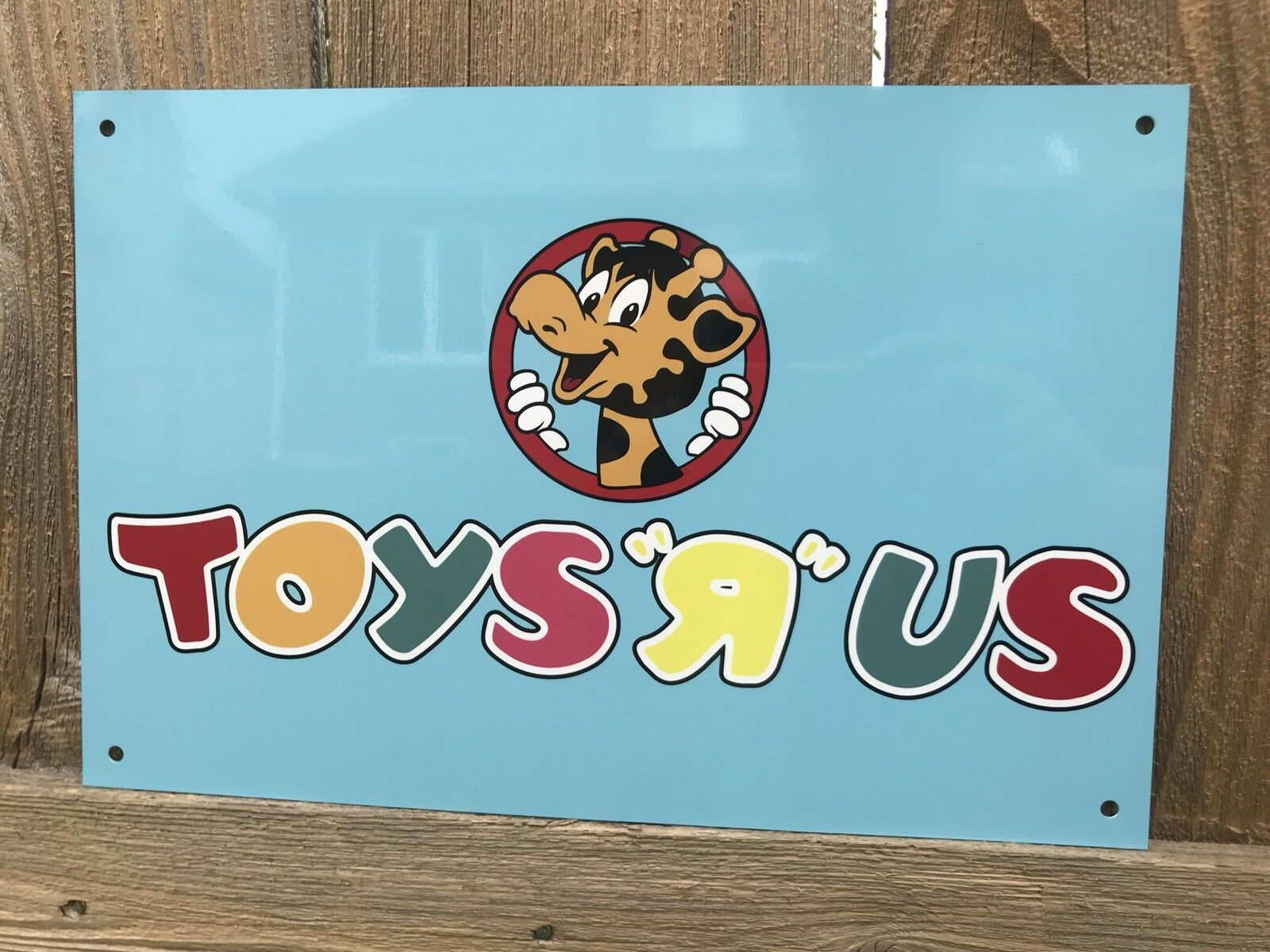 Toys R Us Sign