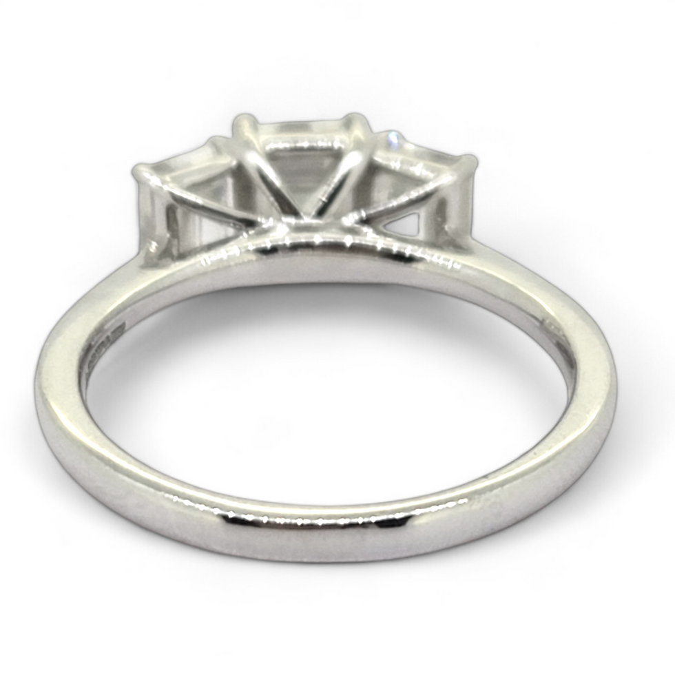 Thumbnail: Emerald Cut Three Stone Diamond Ring Cs1.14 Sides1.20 Gvs2 szN Platinum