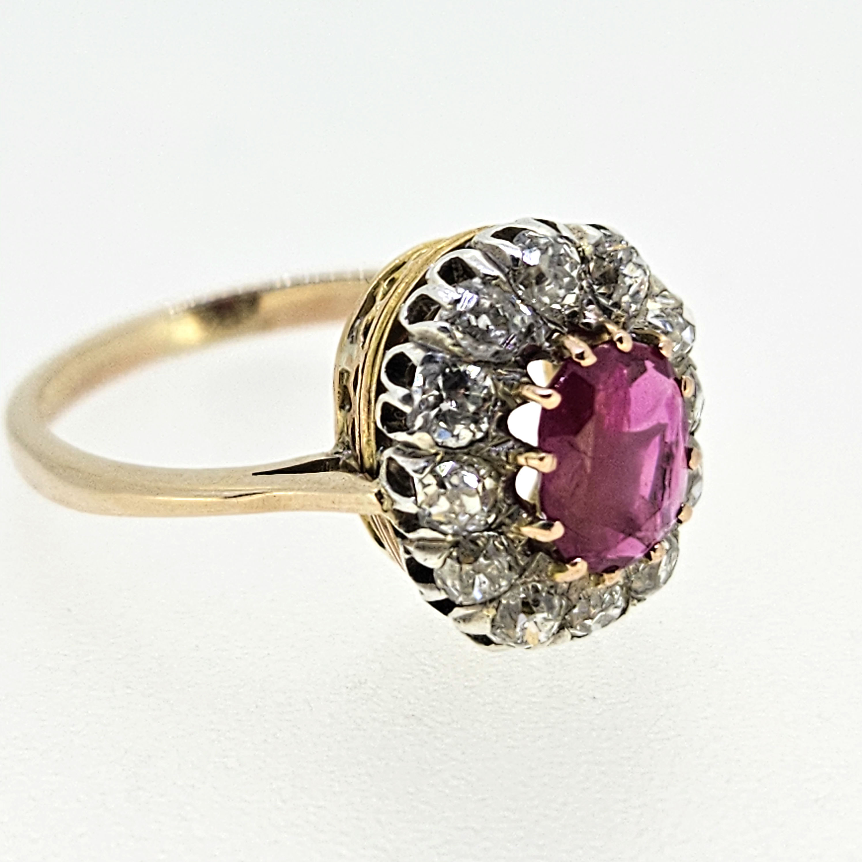 Natural Burma Ruby and diamond ring