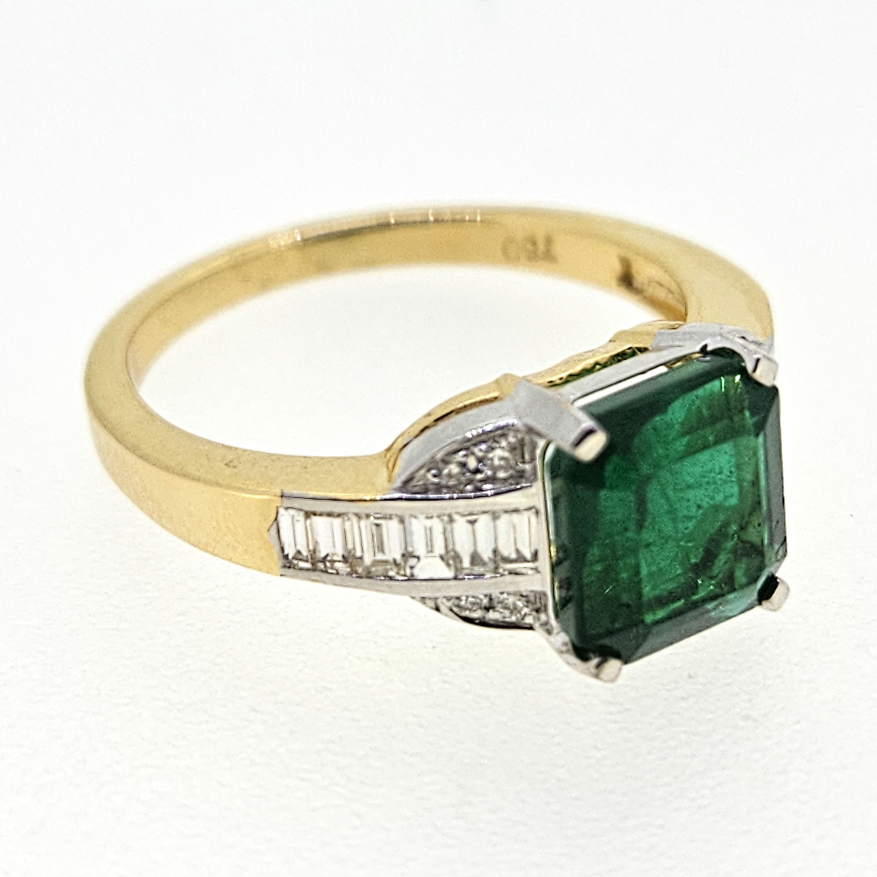 Emerald and Diamond Cluster Ring Em2.30 D0.28