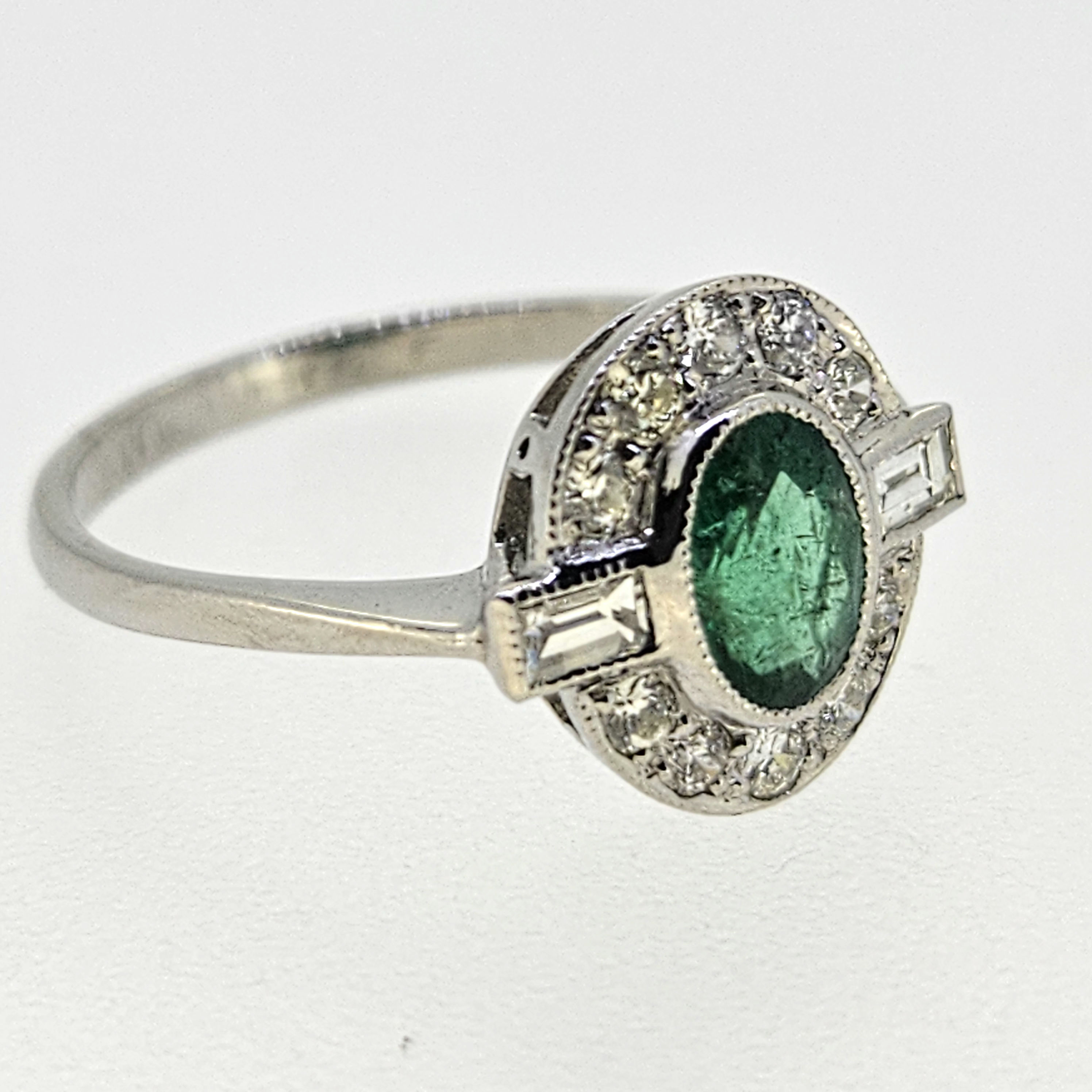 Emerald and Diamond Cluster Ring D.40 E.80 platinum 
