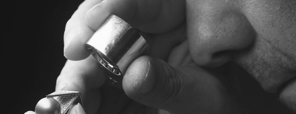 Jewelry Appraiser