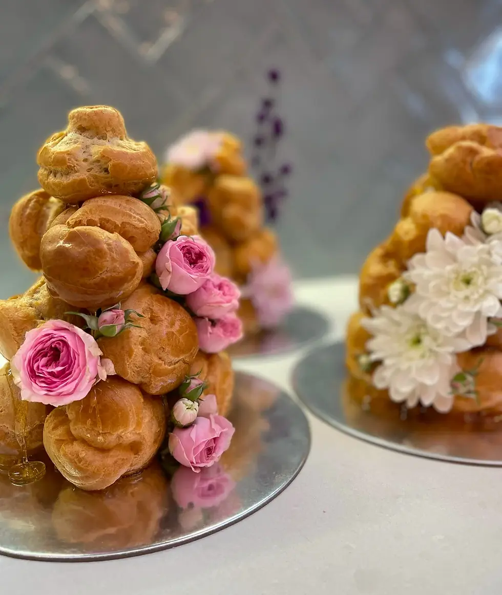 Mini Croquembouche.webp