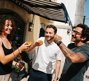 tuk_tuk_lisbon_guided_tour_food_tasting.png