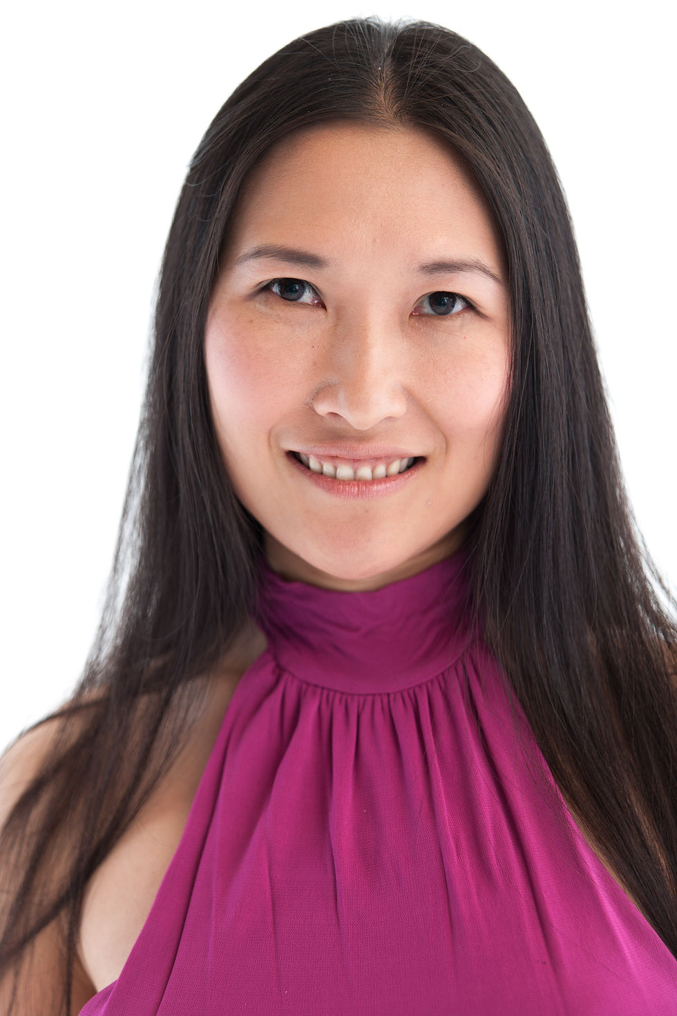 Ophelia Wang Headshot2.jpg