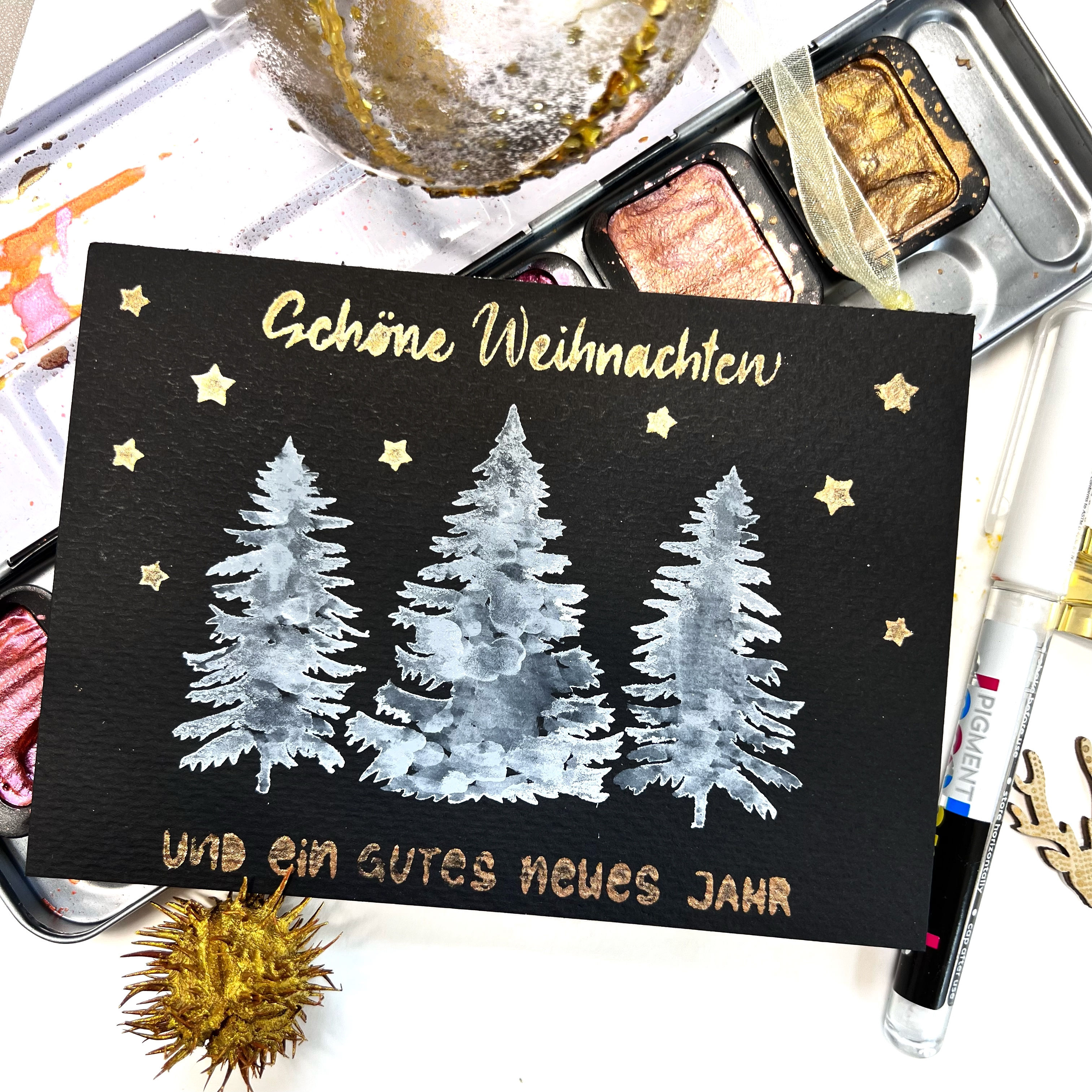 Simple colorful stencil beautiful Christmas card