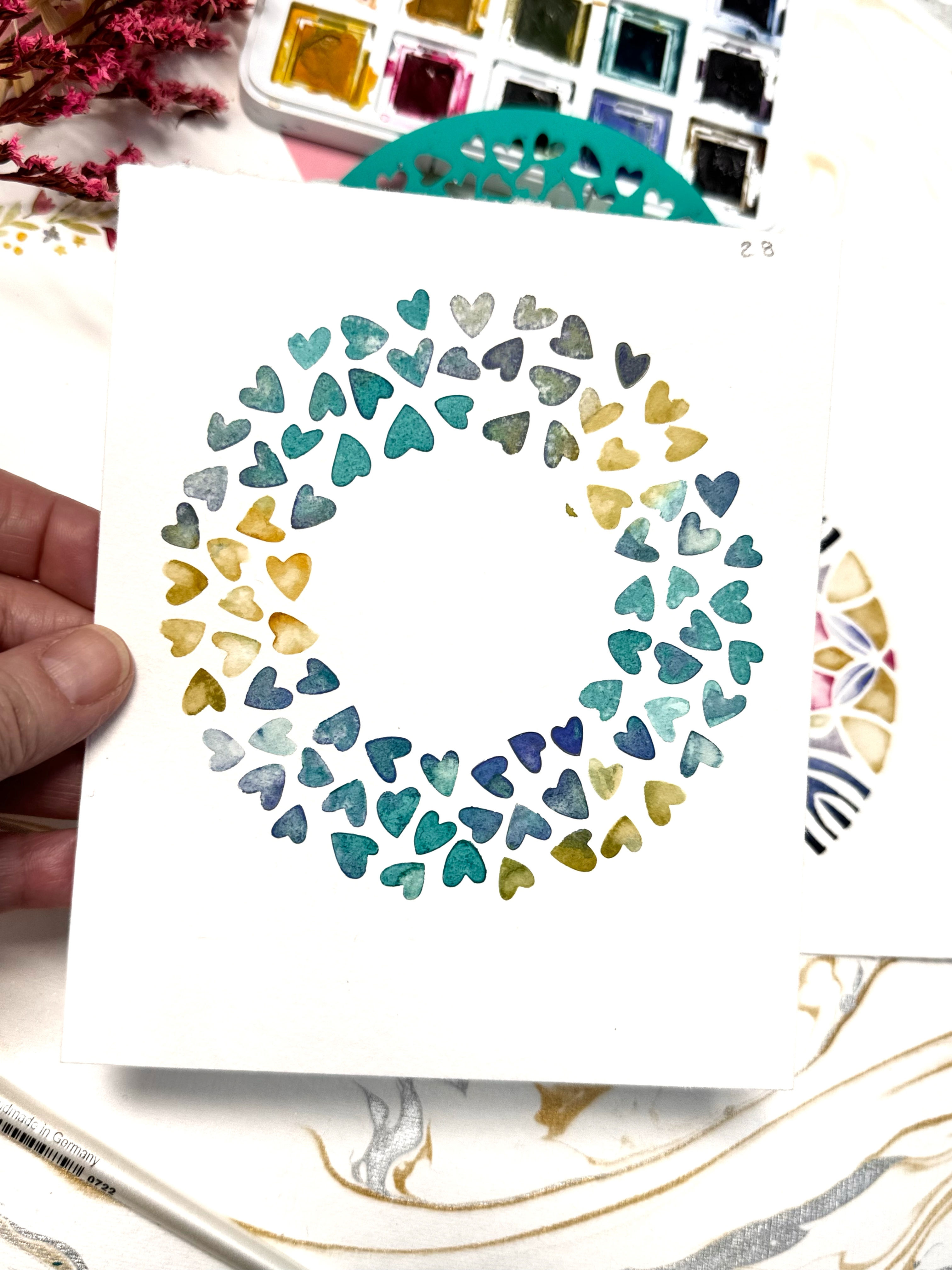 Schlichtbunt® Stencil Heart Wreath 1 to 3