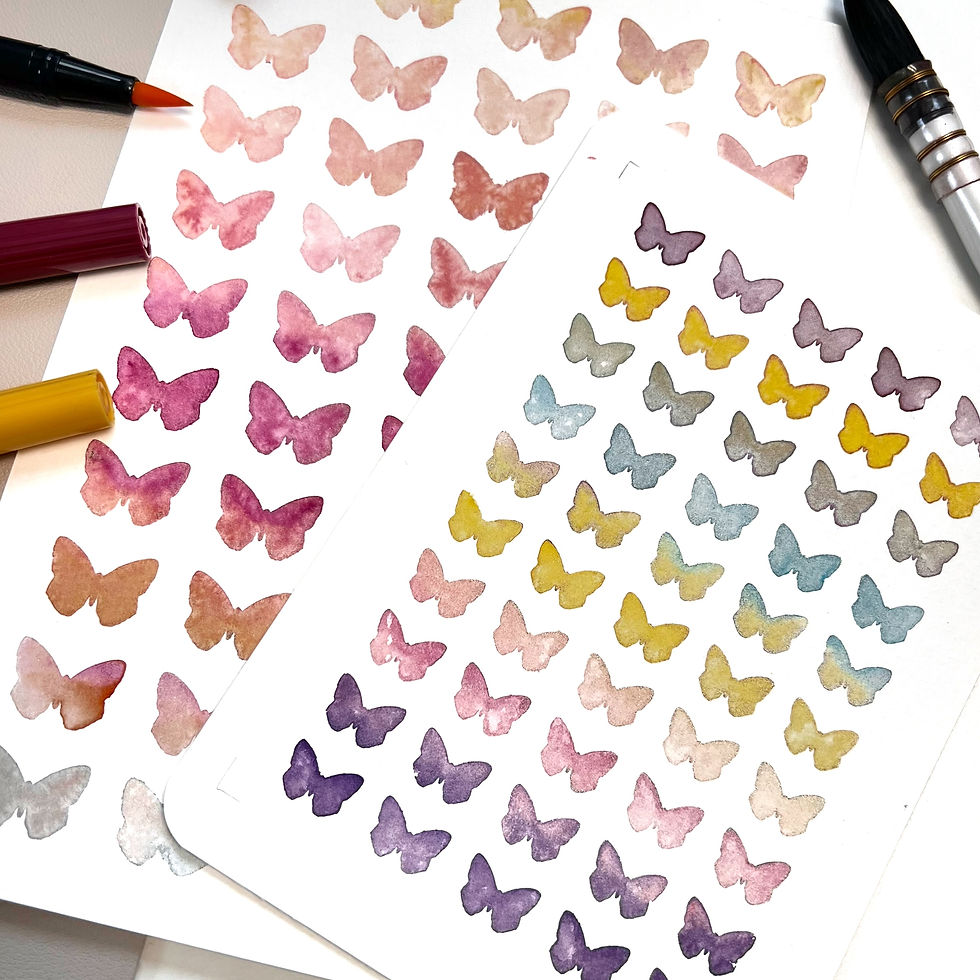 Fond de papillon pochoir coloré simple