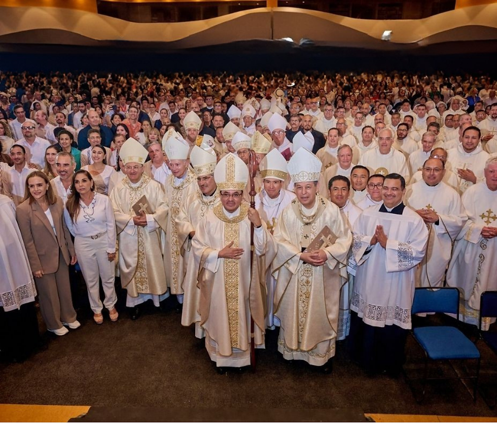 mons. salvador solideo (1).png