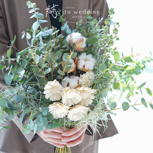 花嫁の花束【クラッチブーケ】 | yanasedesign