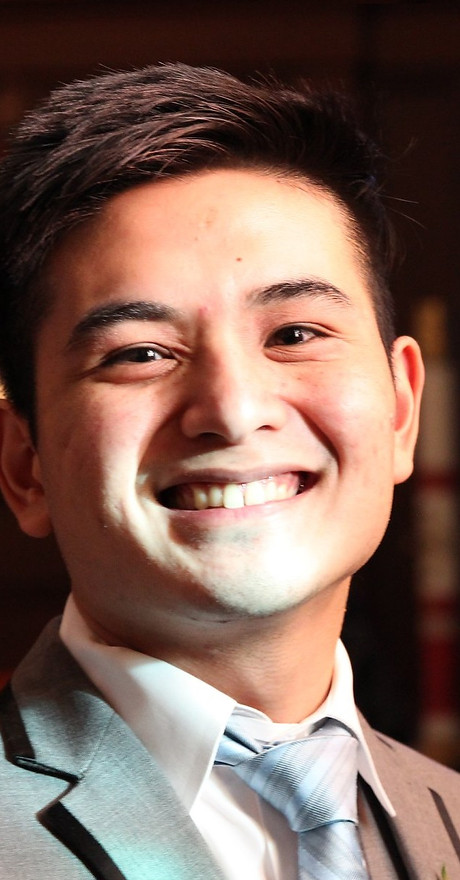 headshot-square.jpg