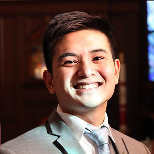 headshot-square.jpg