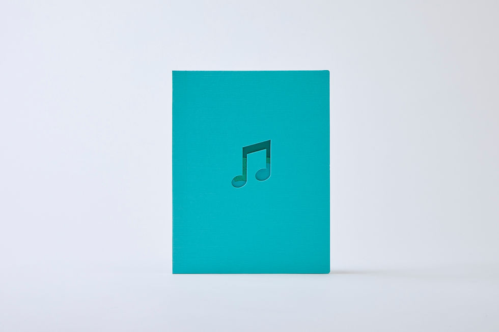 かぜがはこぶおと / The sounds carried by the wind