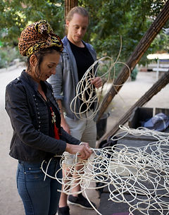 esta_es_una_plaza_artist&friend_ImagePar