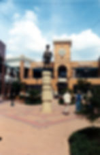 Powhatan statue