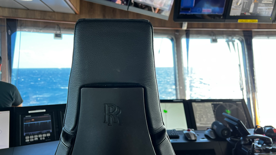 HX Hurtigruten Pole to Pole